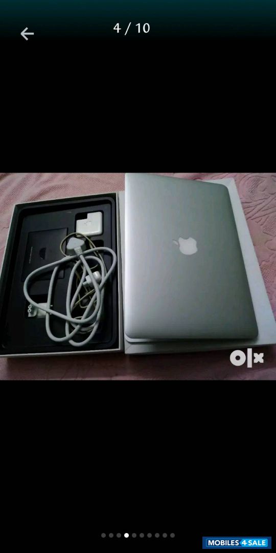 Apple  MacBook Air