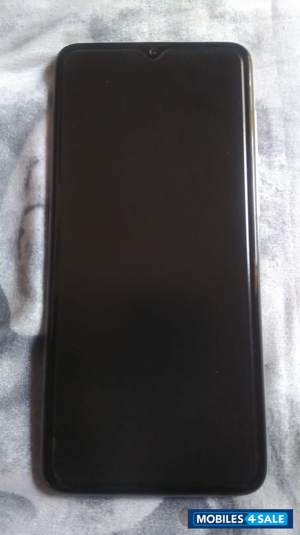 Samsung  Galaxy A 70