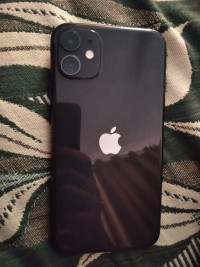 Apple  iPhone 11 64GB