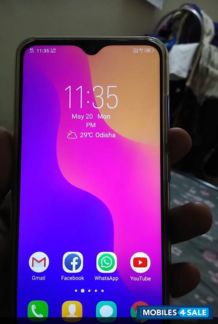 Vivo  y93