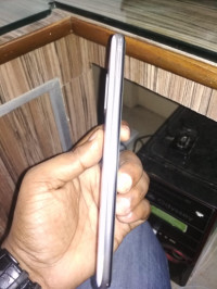 Vivo  v17