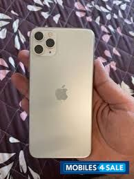 Apple  I phone 11