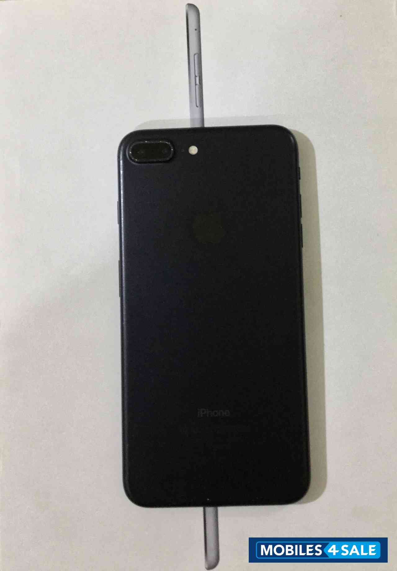 Apple  iPhone 7 Plus 32 Gb