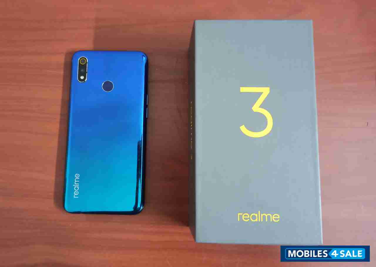 Realme  3