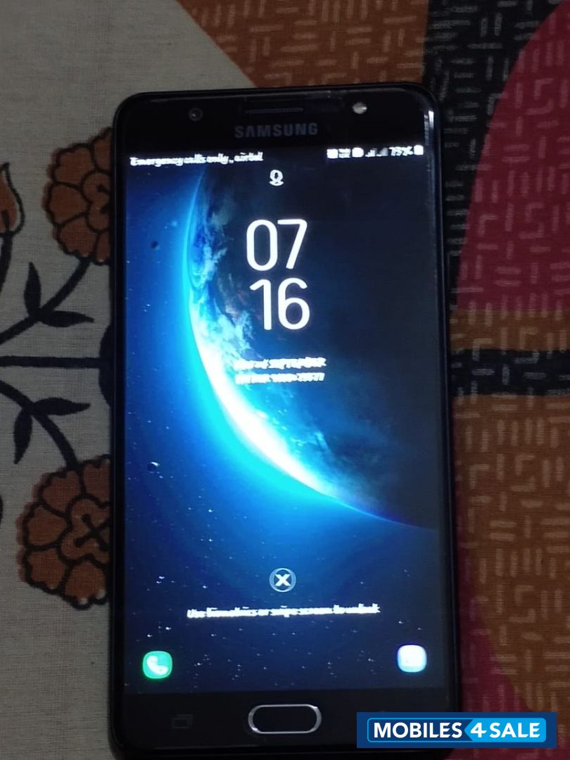 Samsung  galaxy j7 max