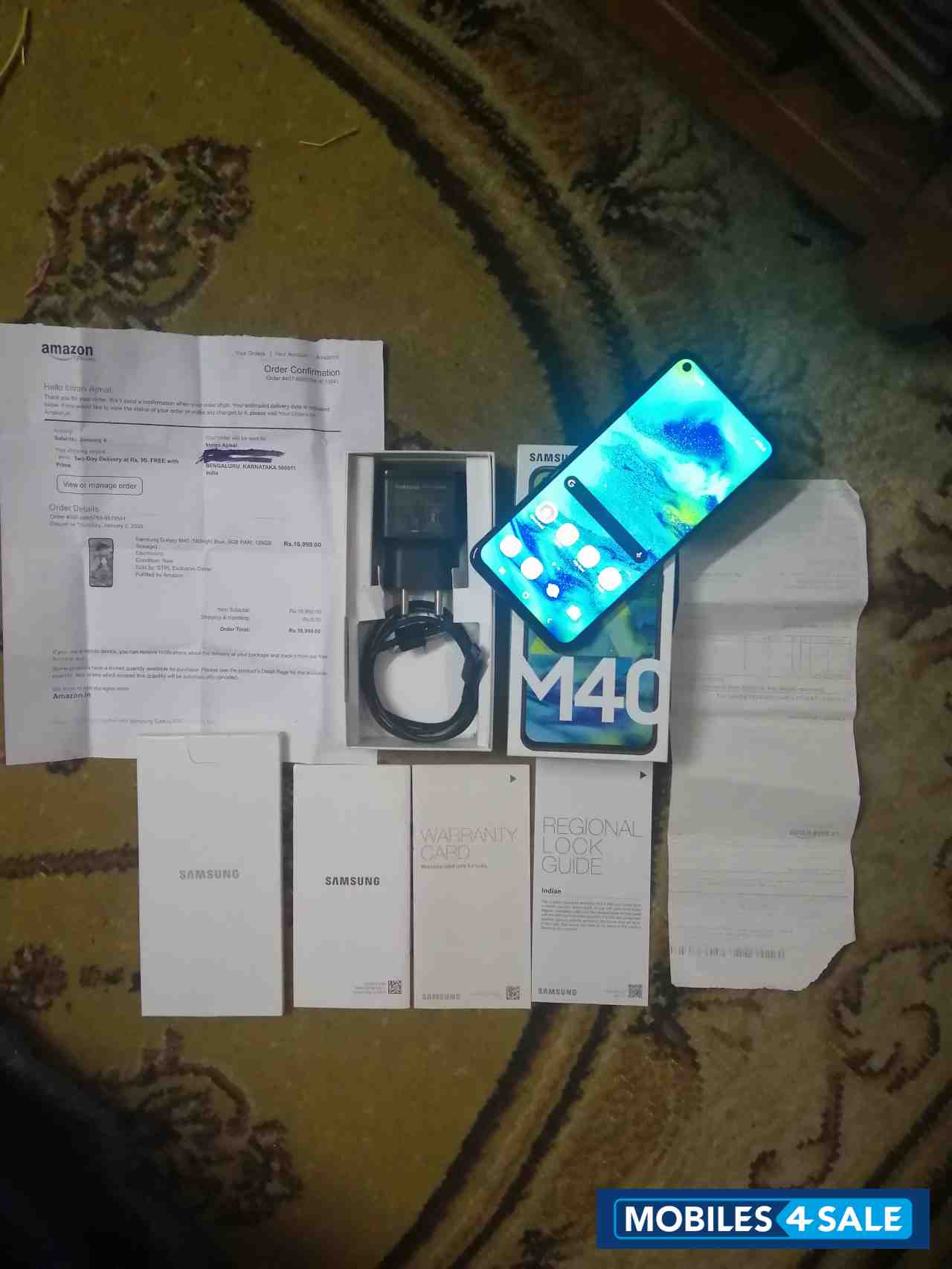 Samsung  Galaxy m40