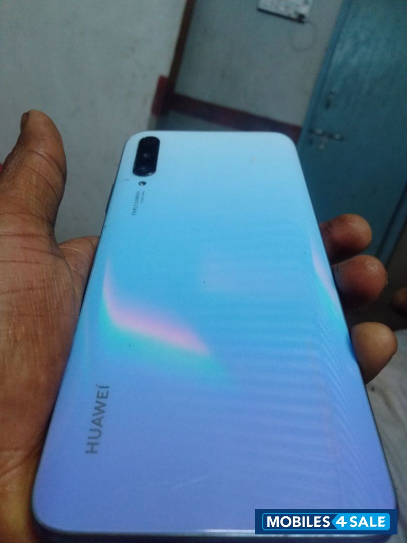 Huawei  Y9s