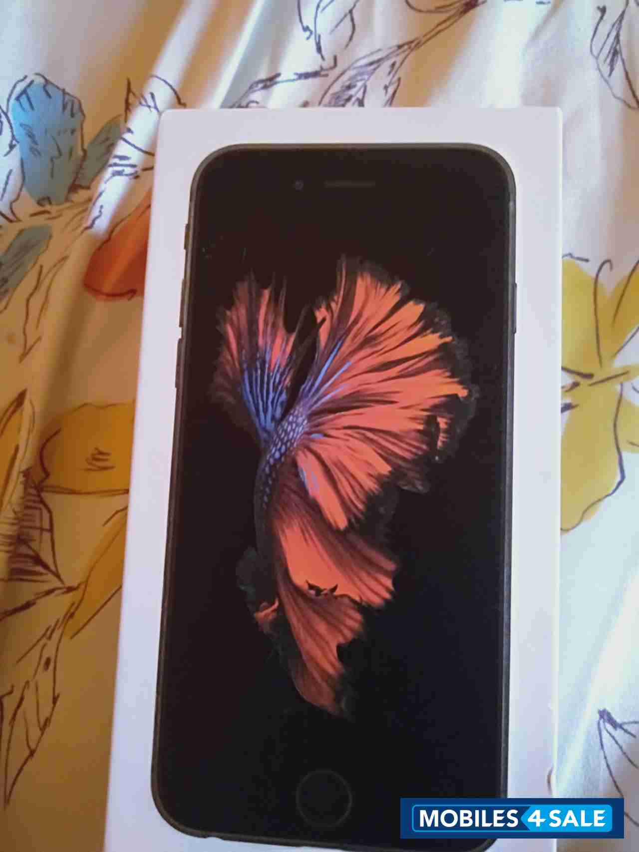 Grey Apple iPhone 6S