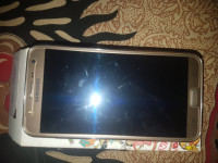 Samsung  Galaxy J7