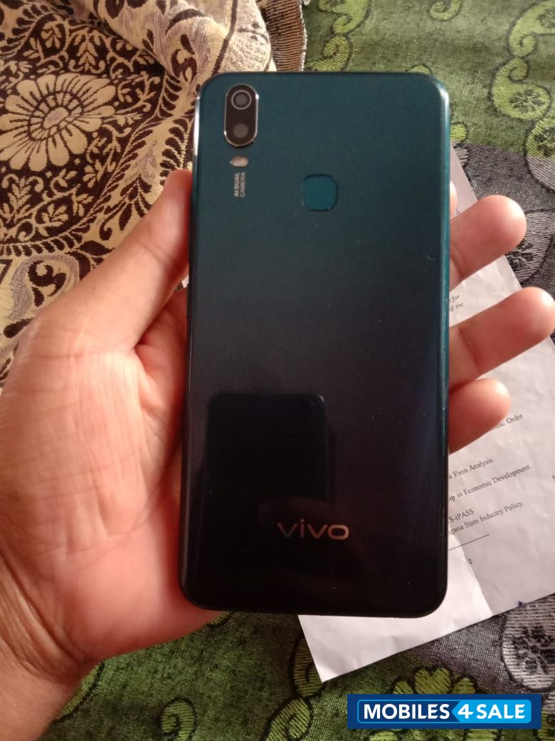 Vivo  Vivo y11