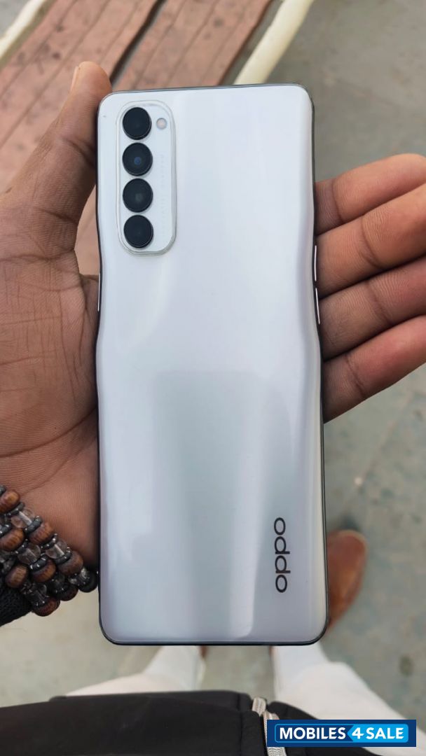 White Oppo  Oppo Reno 4 pro