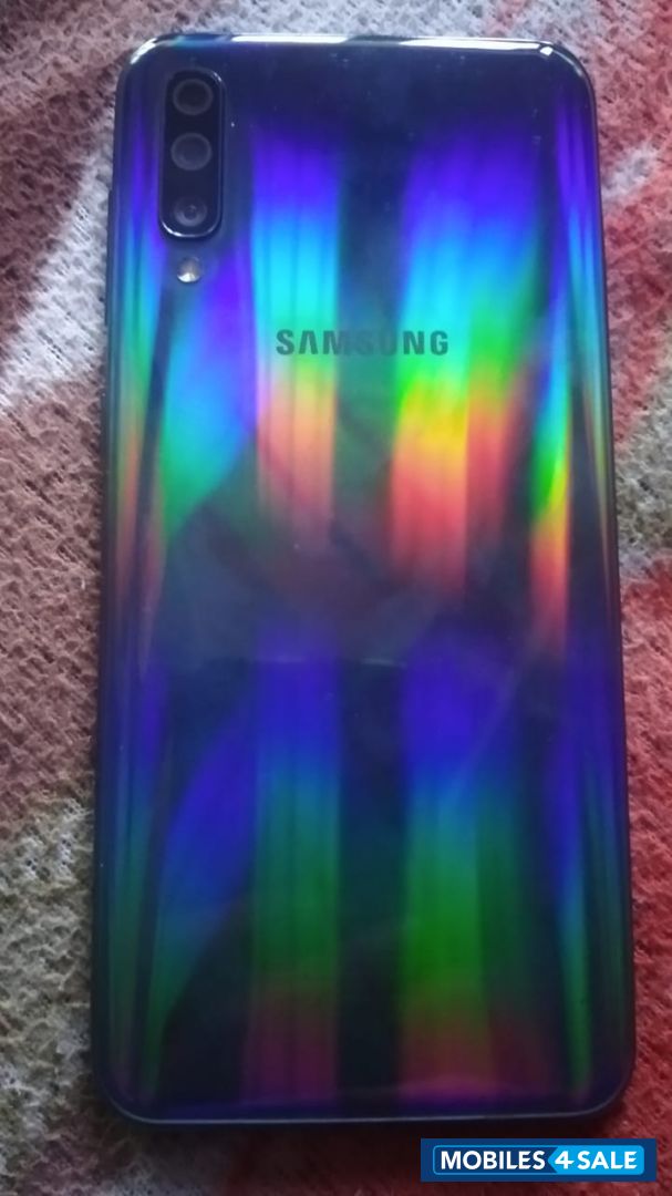 Samsung  A50