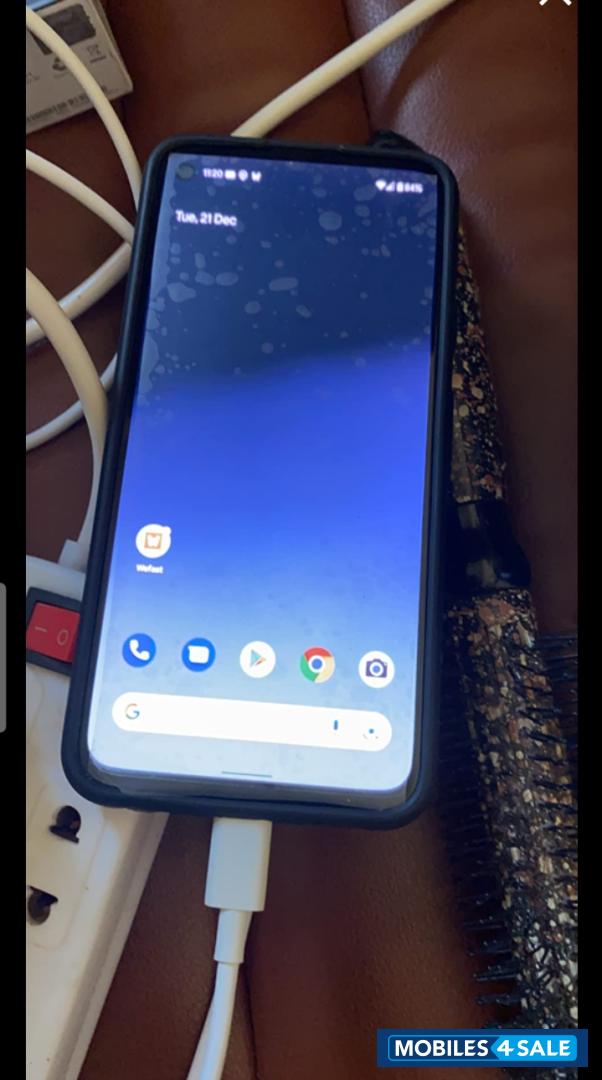 Black Google  pixel 4a