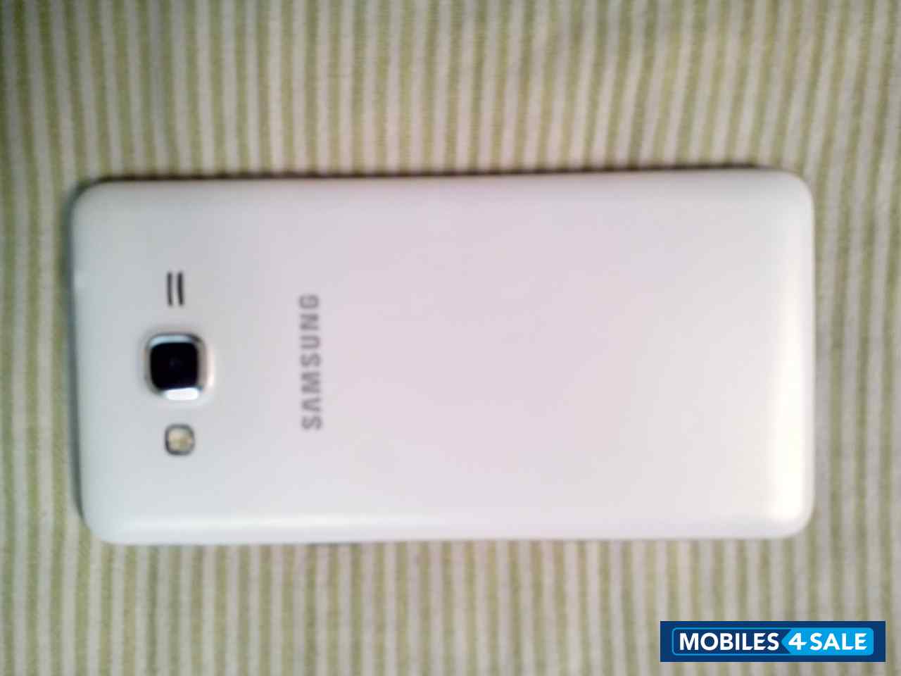 White Samsung Galaxy Grand Prime