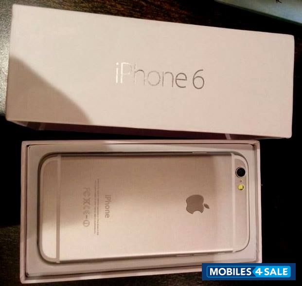 Gold Apple iPhone 6 Plus