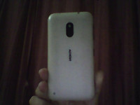 White Nokia Lumia 620