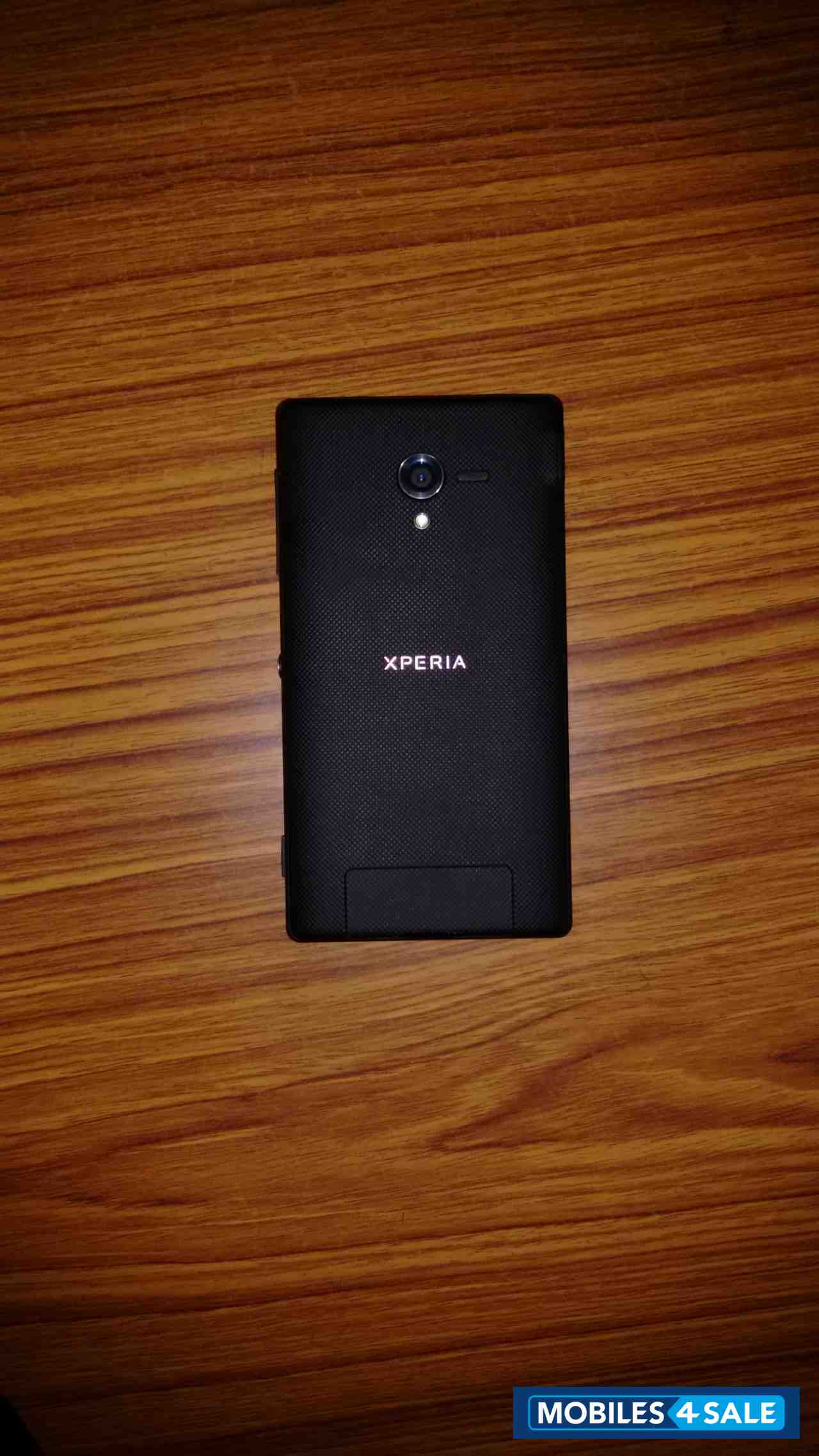 Black Sony Xperia ZL