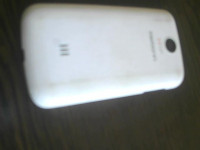 White Karbonn A5i