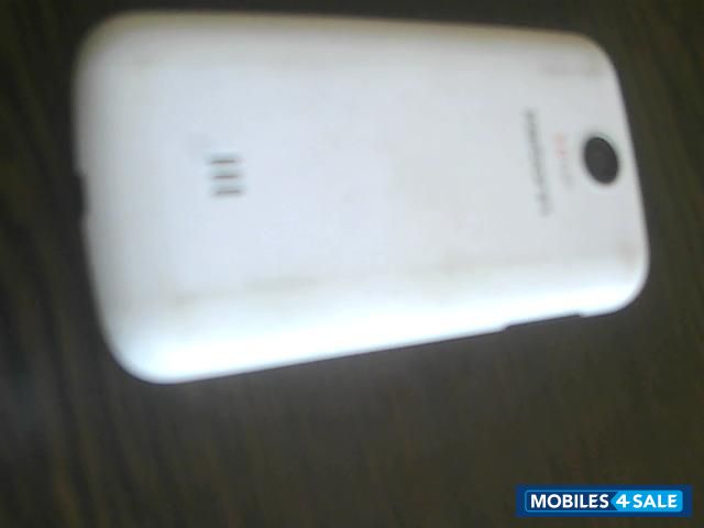 White Karbonn A5i