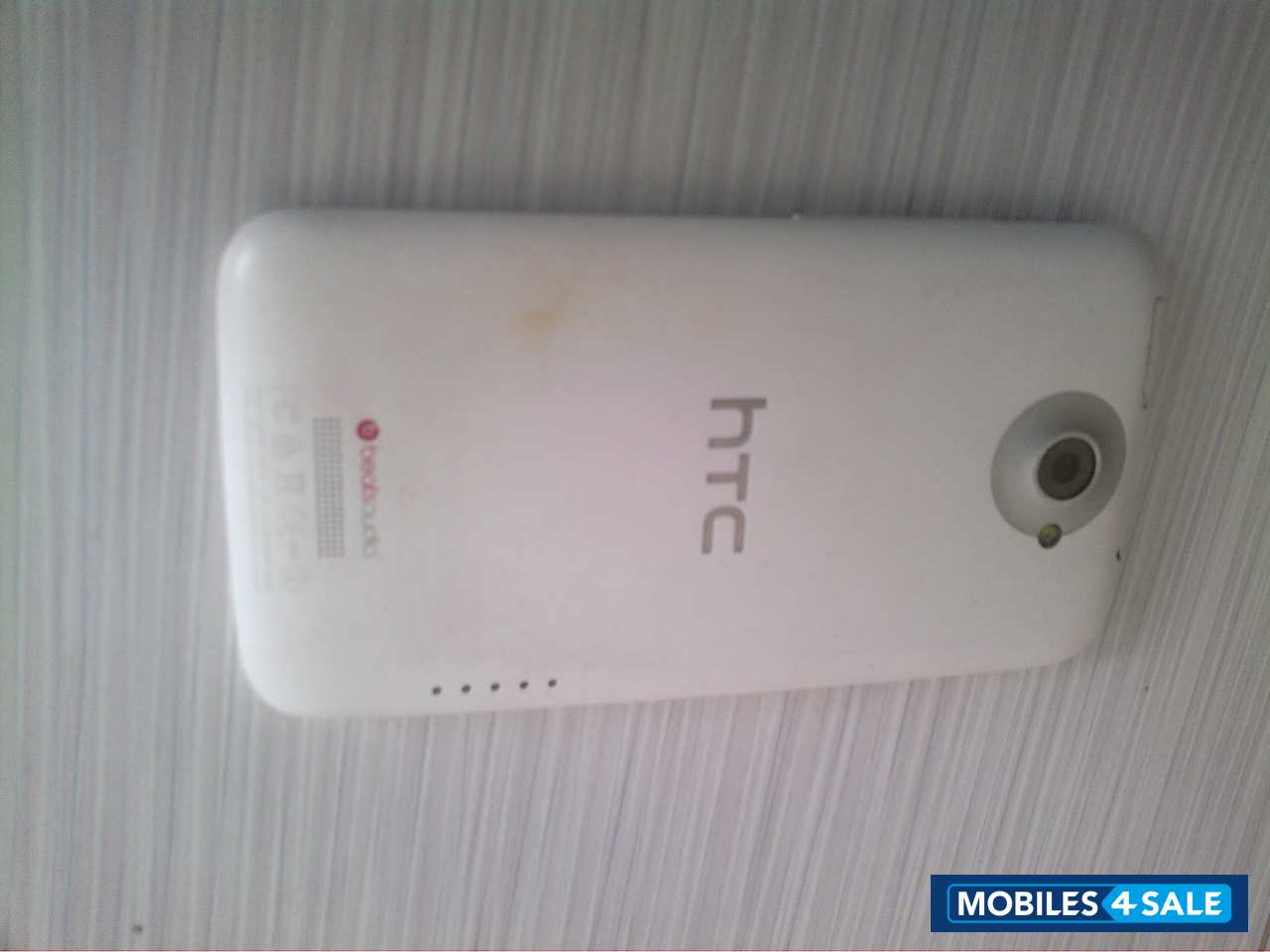 White HTC One X