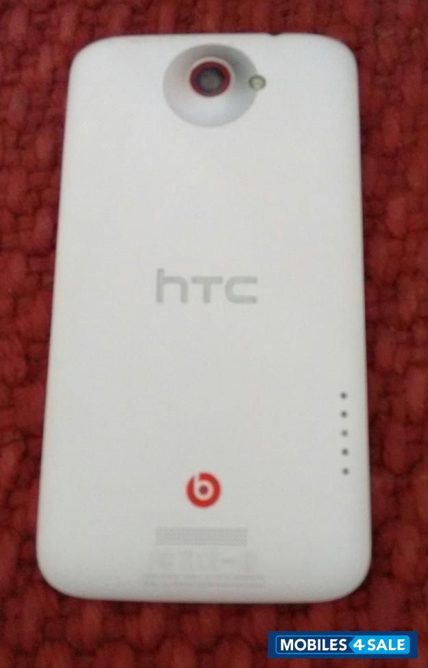 White HTC One X Plus