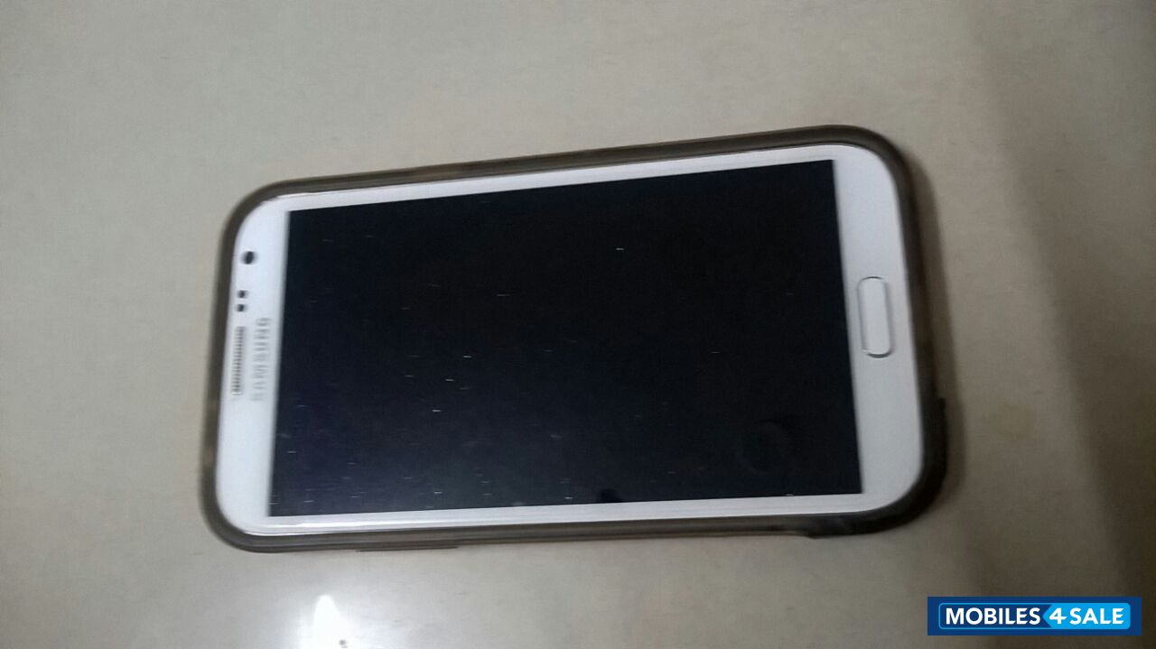 White Samsung Galaxy Note 2