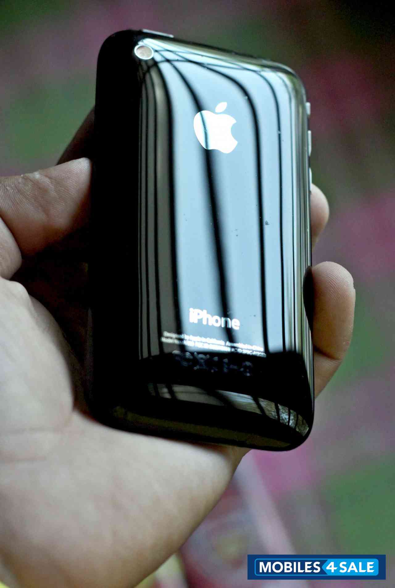 Black Apple iPhone 3GS