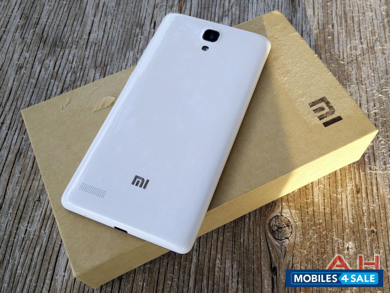 White Xiaomi Redmi Note 4G