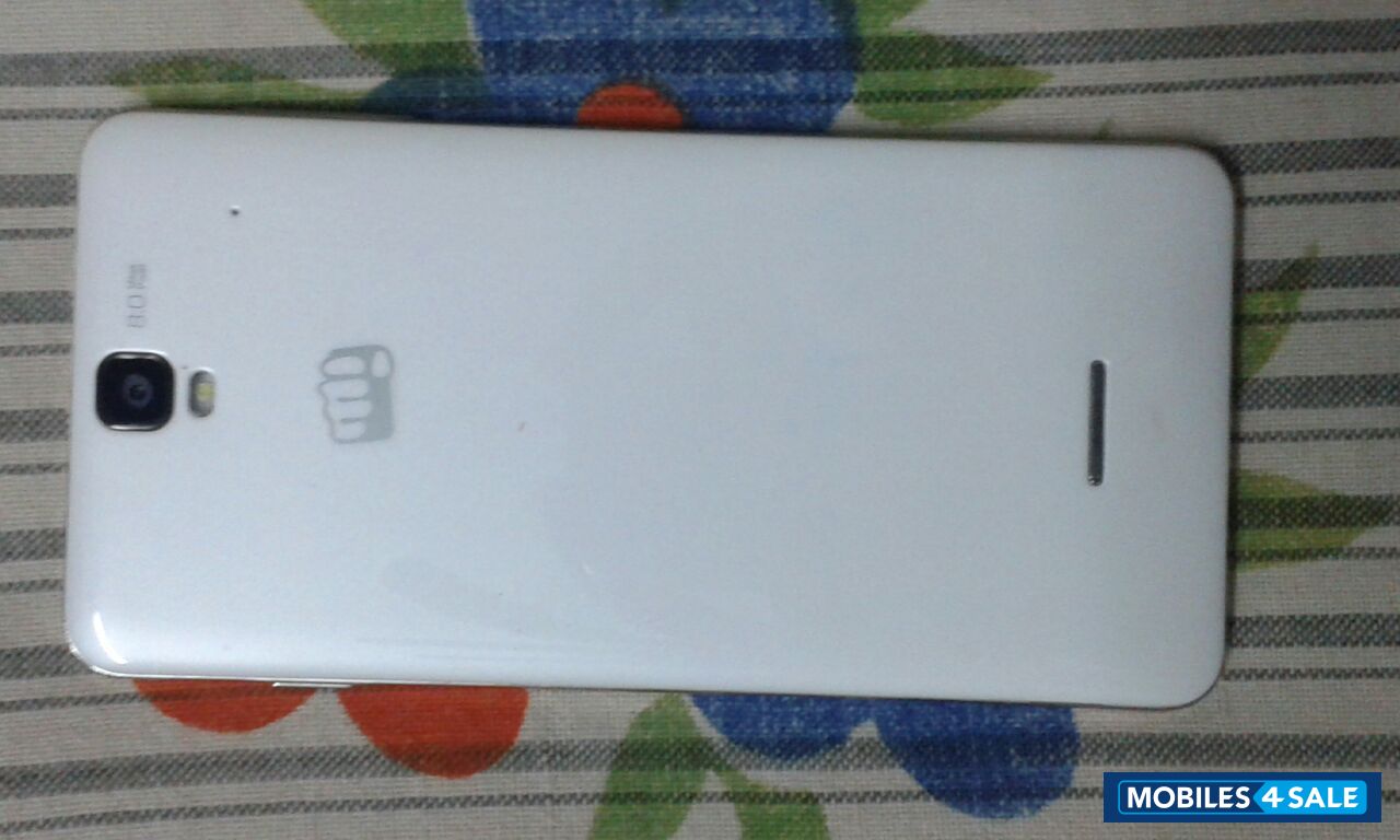 White Micromax Canvas HD Plus A190