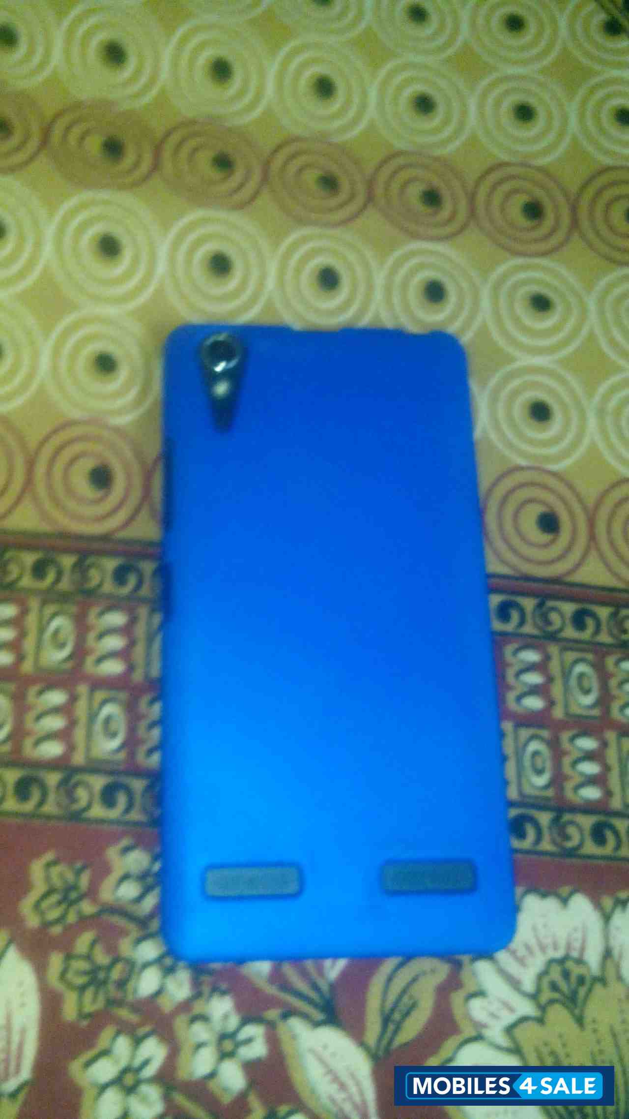 Black Lenovo A6000