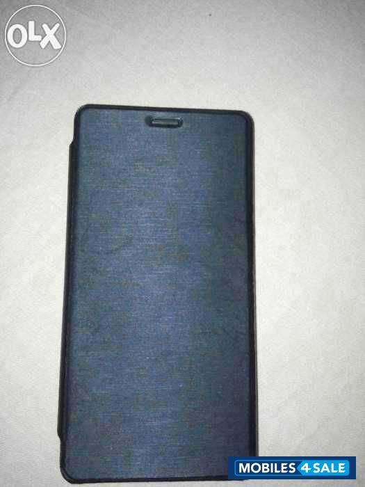 Black Gionee Pioneer P4