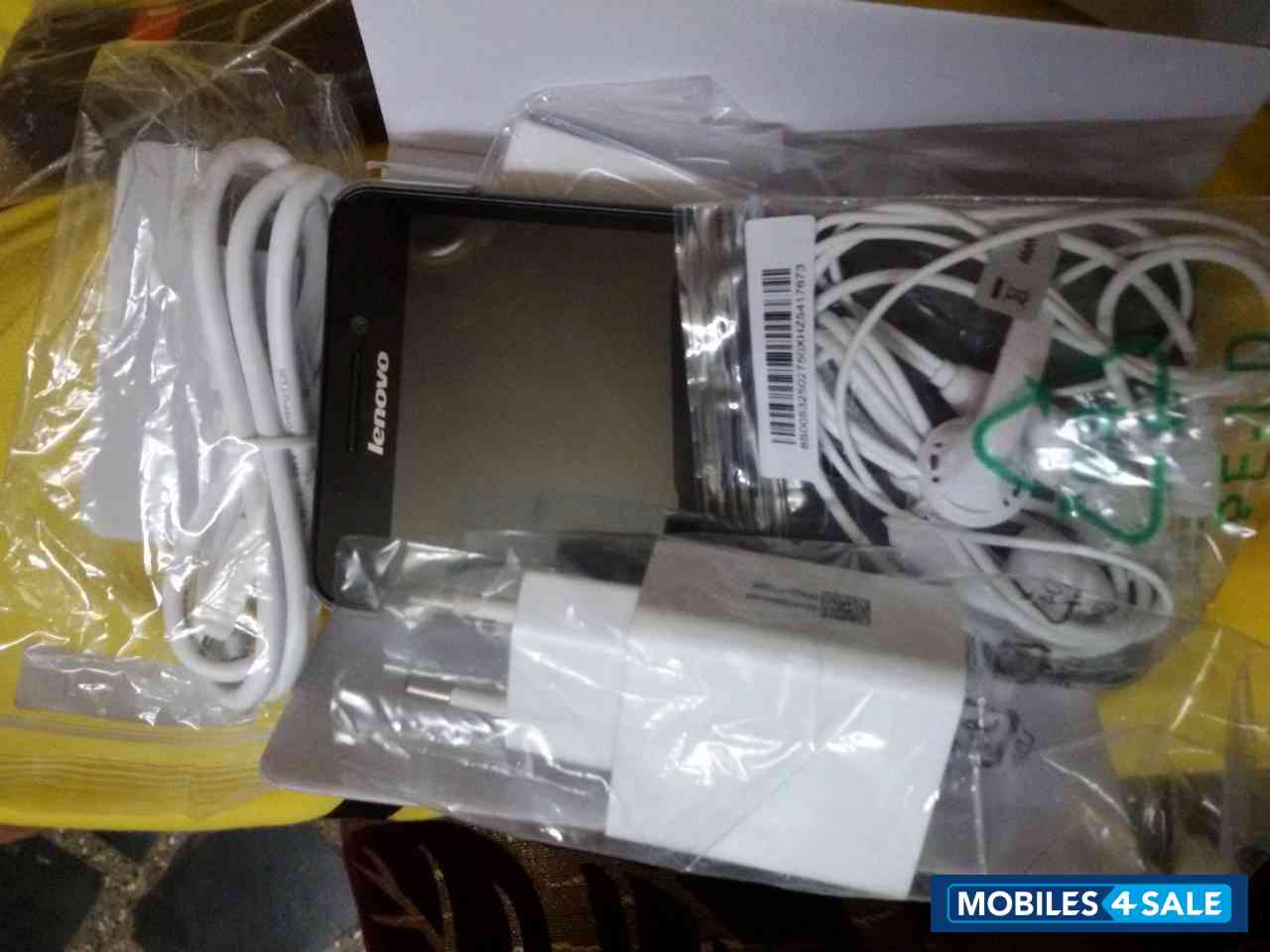 Black Lenovo A5000