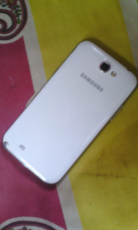 White Samsung Galaxy Note 2