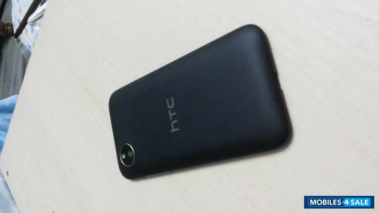 Black HTC Desire 700