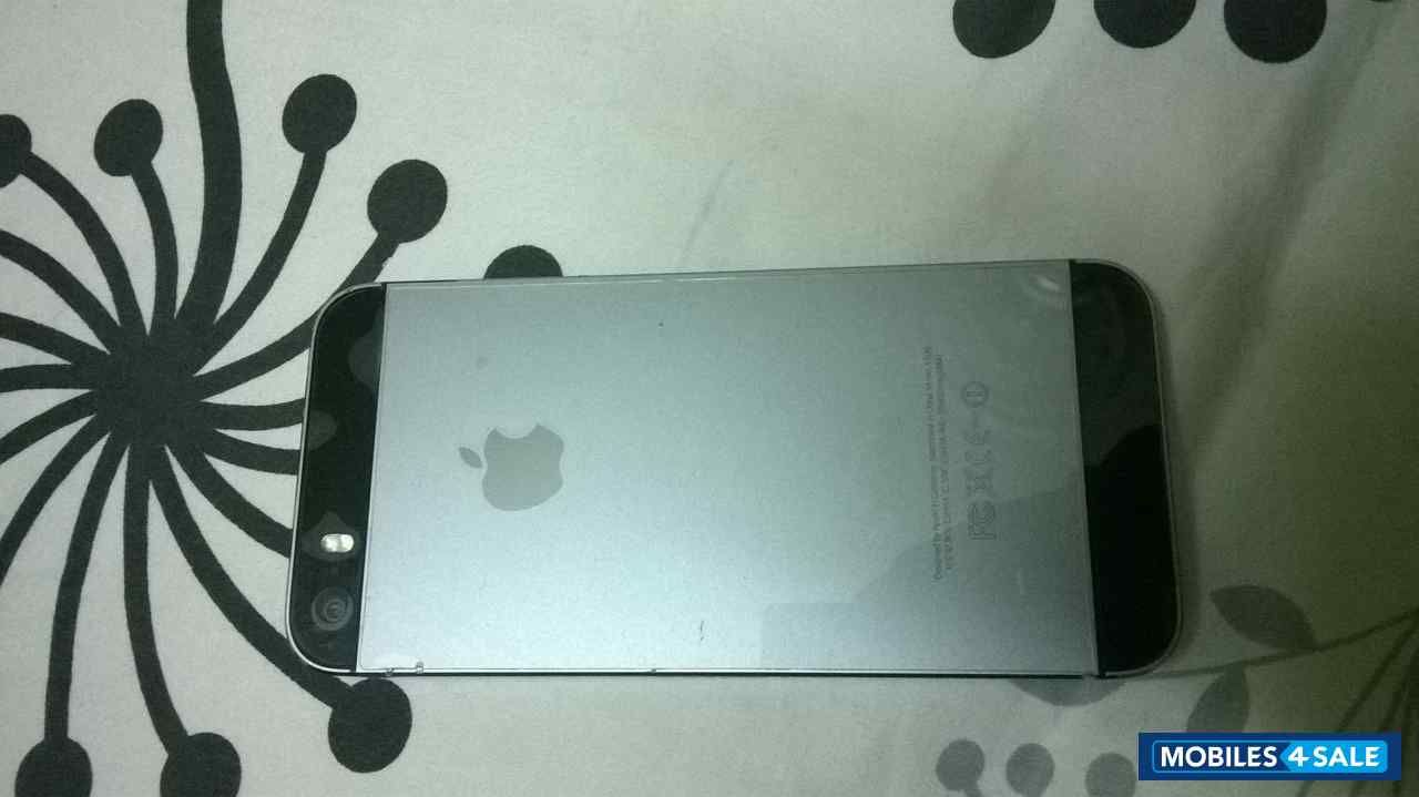 Space Grey Apple iPhone 5S