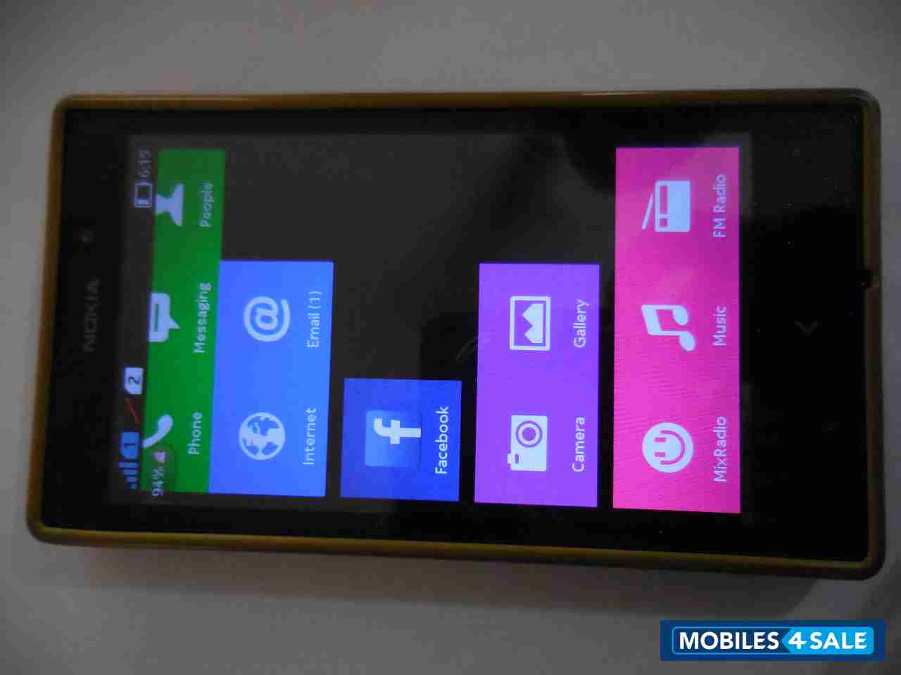 Black Nokia XL Dual SIM