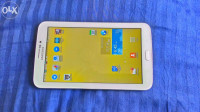 White Samsung Galaxy Tab 3 211