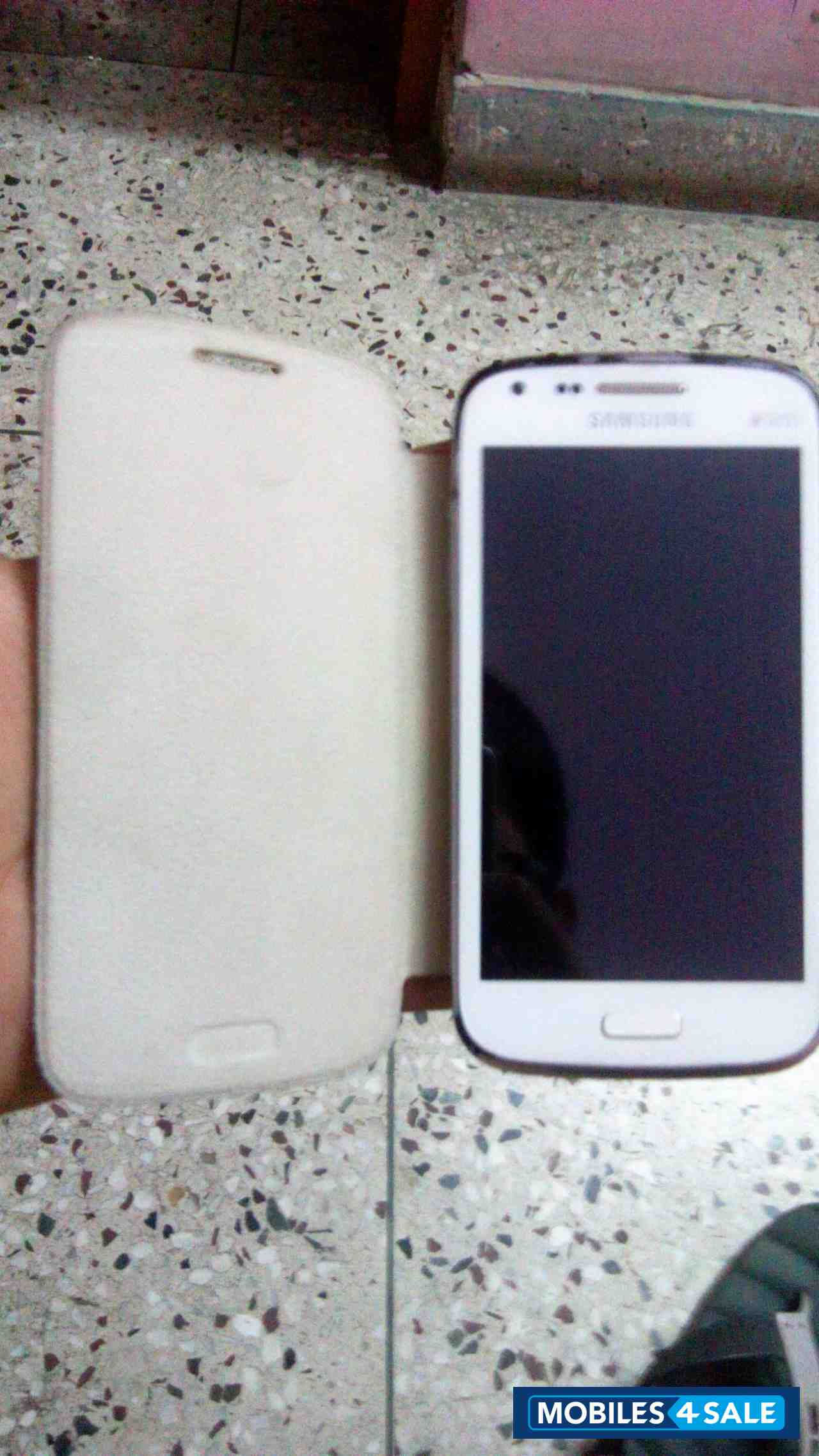 White Samsung Galaxy Core I8260