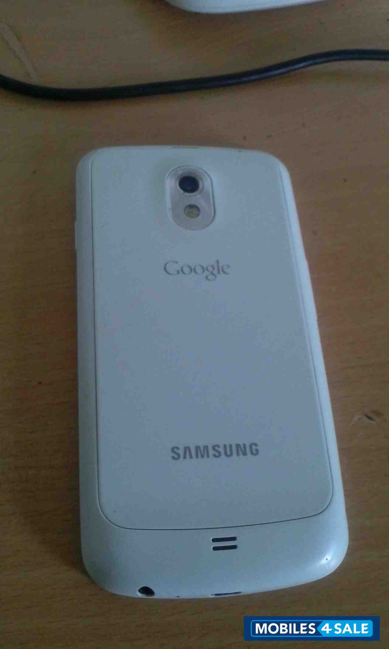 White Samsung Galaxy Nexus