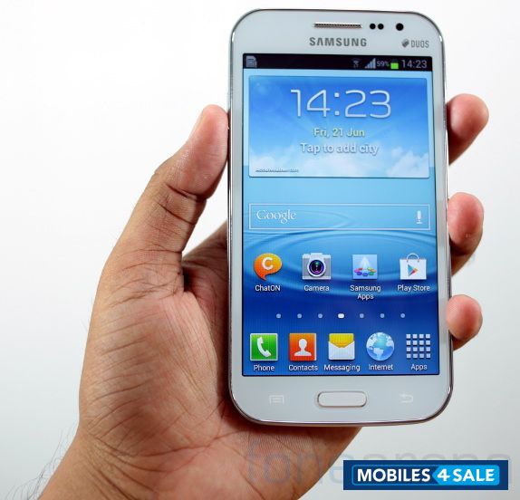 White Samsung Galaxy Grand Quarttro