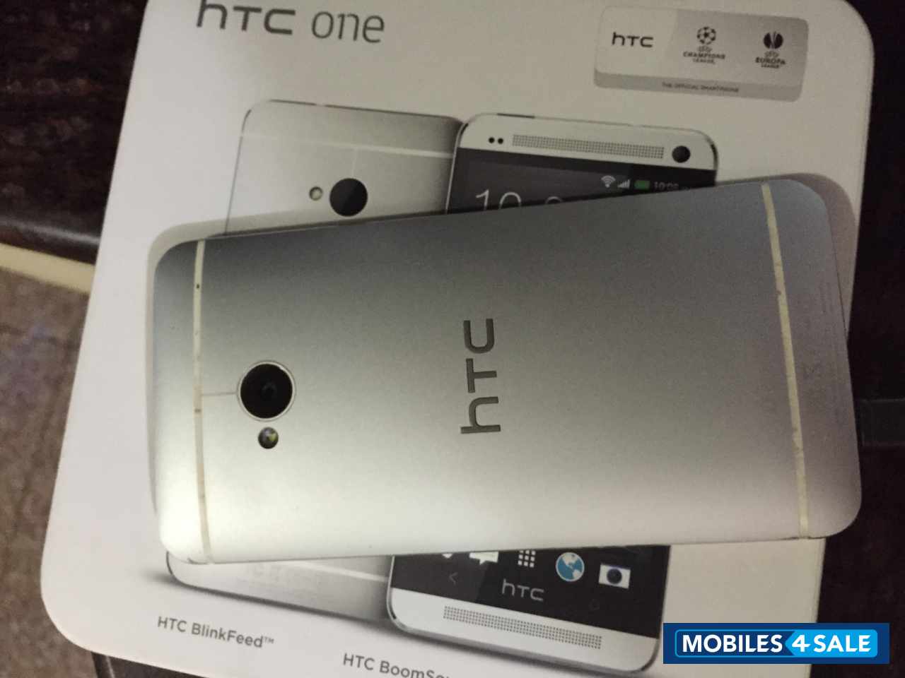 Silver HTC One