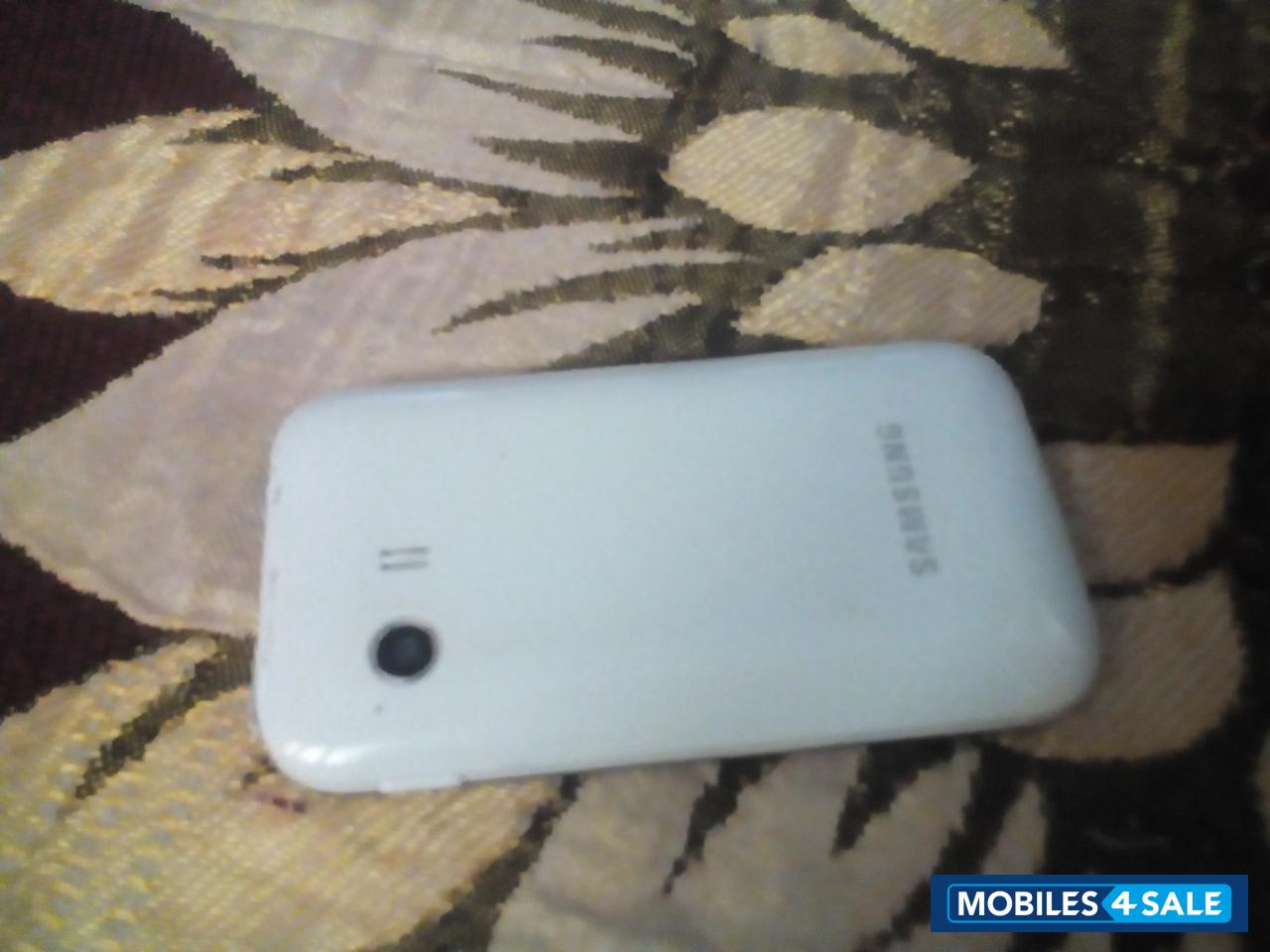 White Samsung Galaxy Y