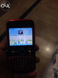 Red Nokia E5-00