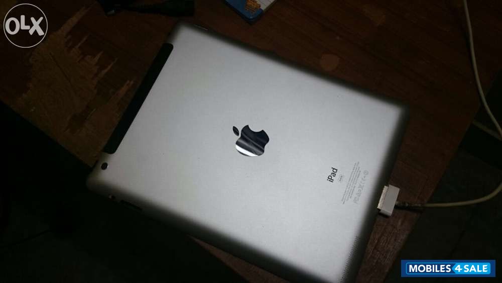 White Apple iPad