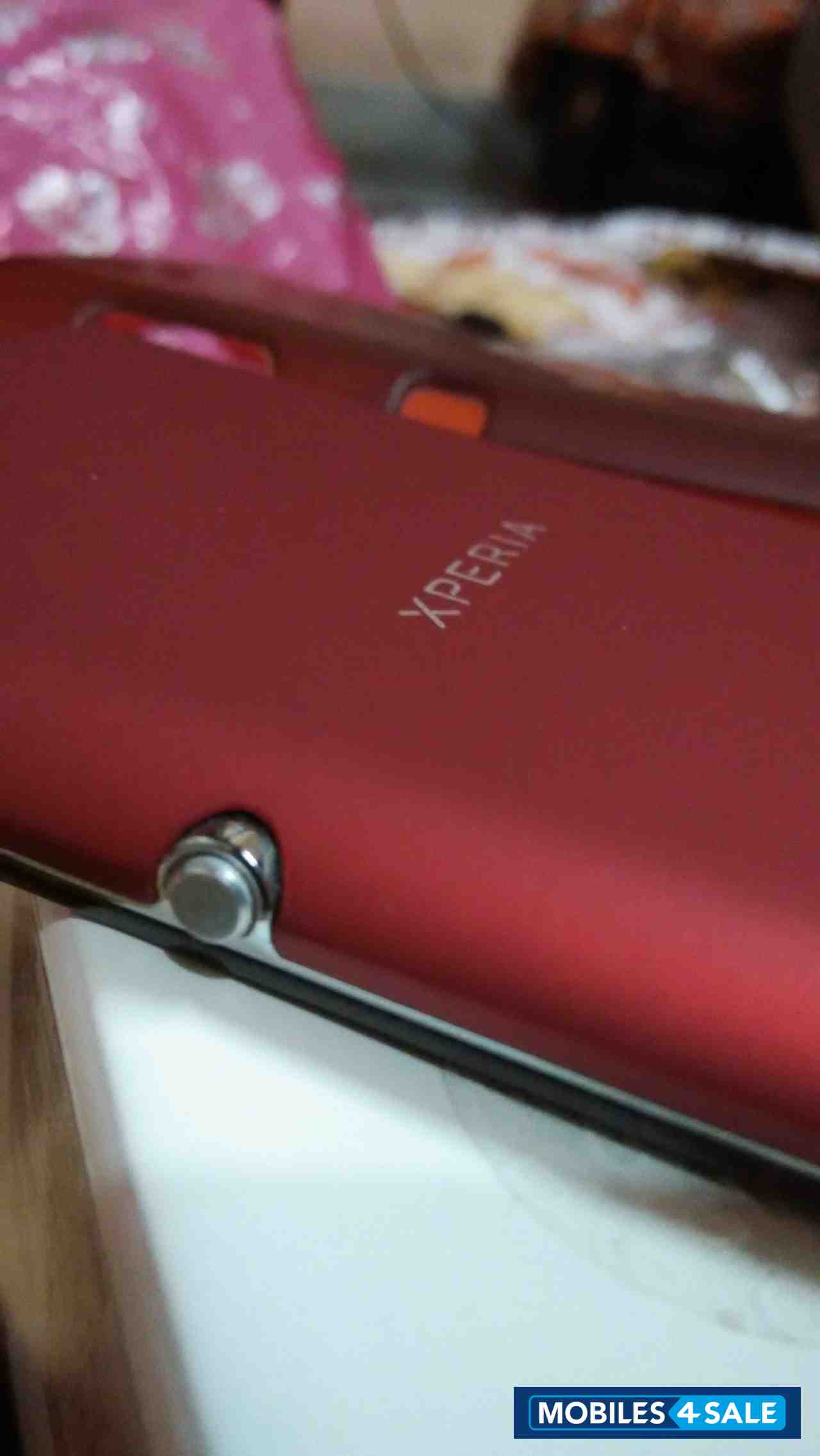 Red Sony Xperia L