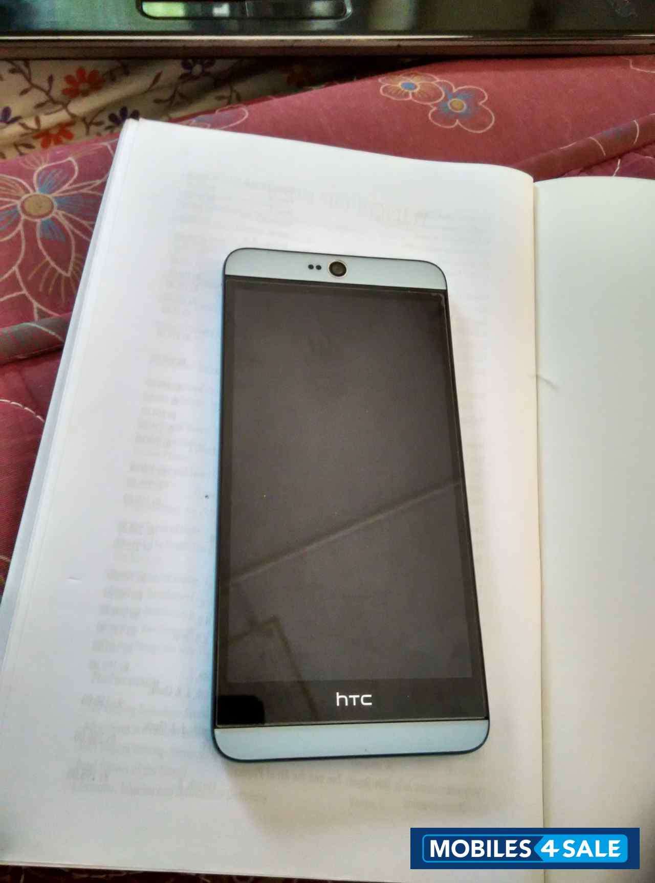 HTC Desire 826