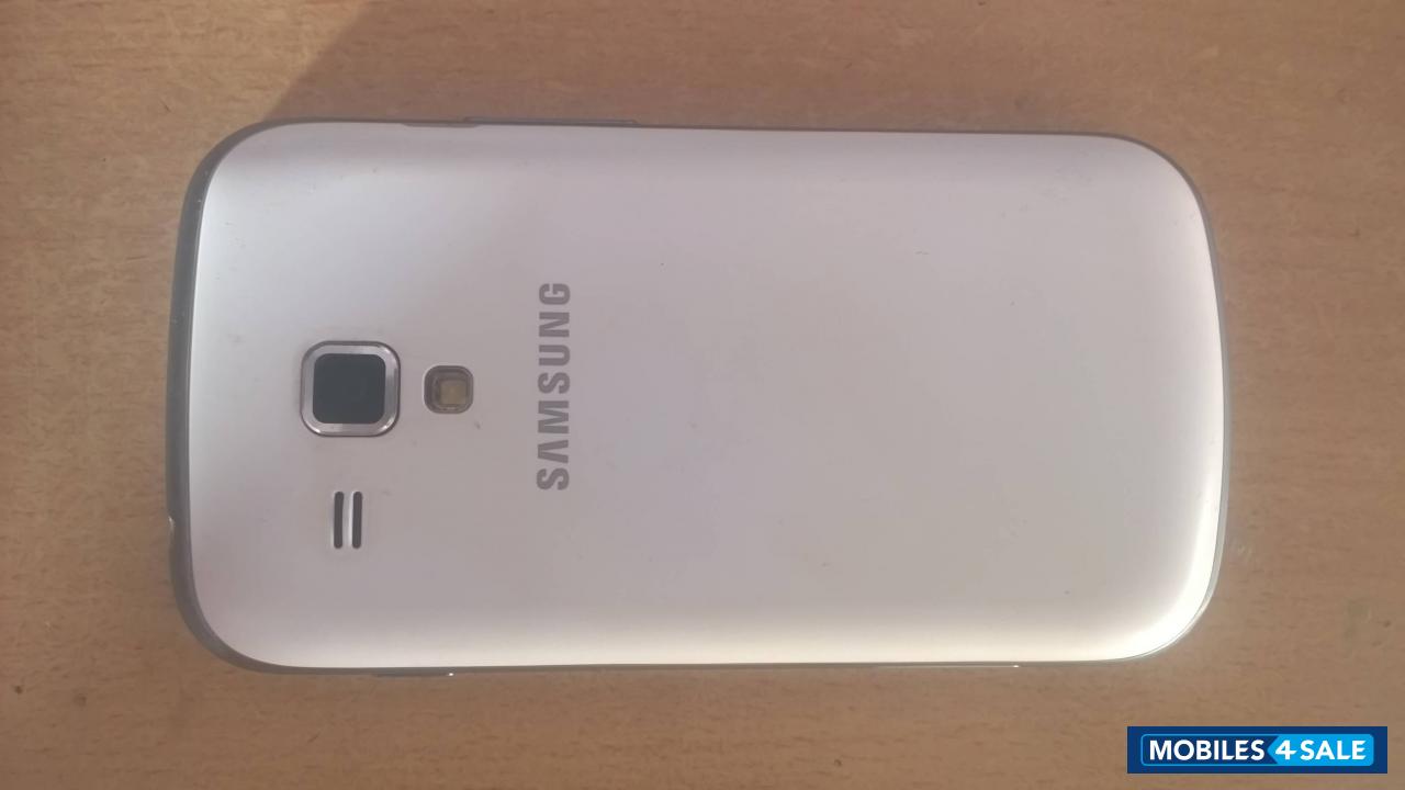 White Samsung Galaxy S Duos 2 S7582