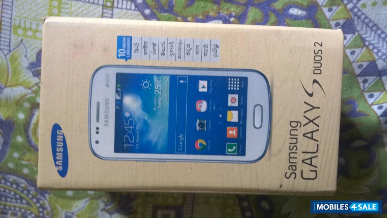 White Samsung Galaxy S Duos 2 S7582