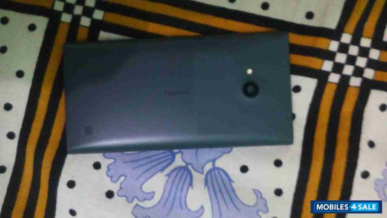 Grey Nokia Lumia 730