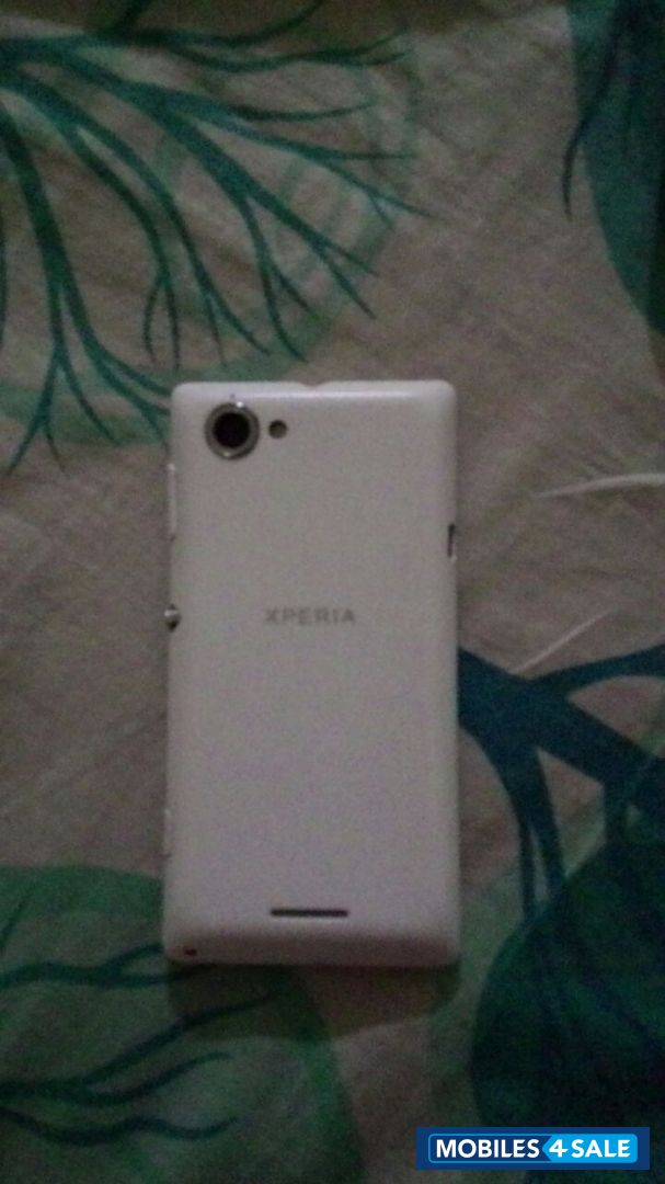 White Sony Xperia L